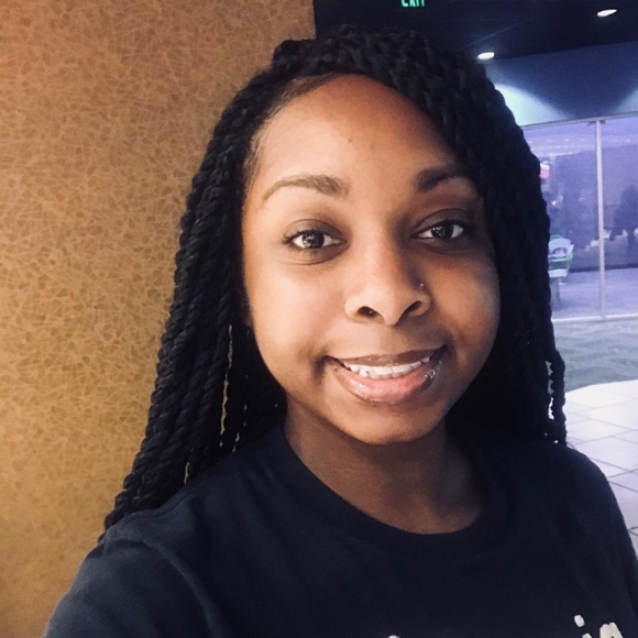 Meet your Posher, Jasmine - Picture 1 of 1